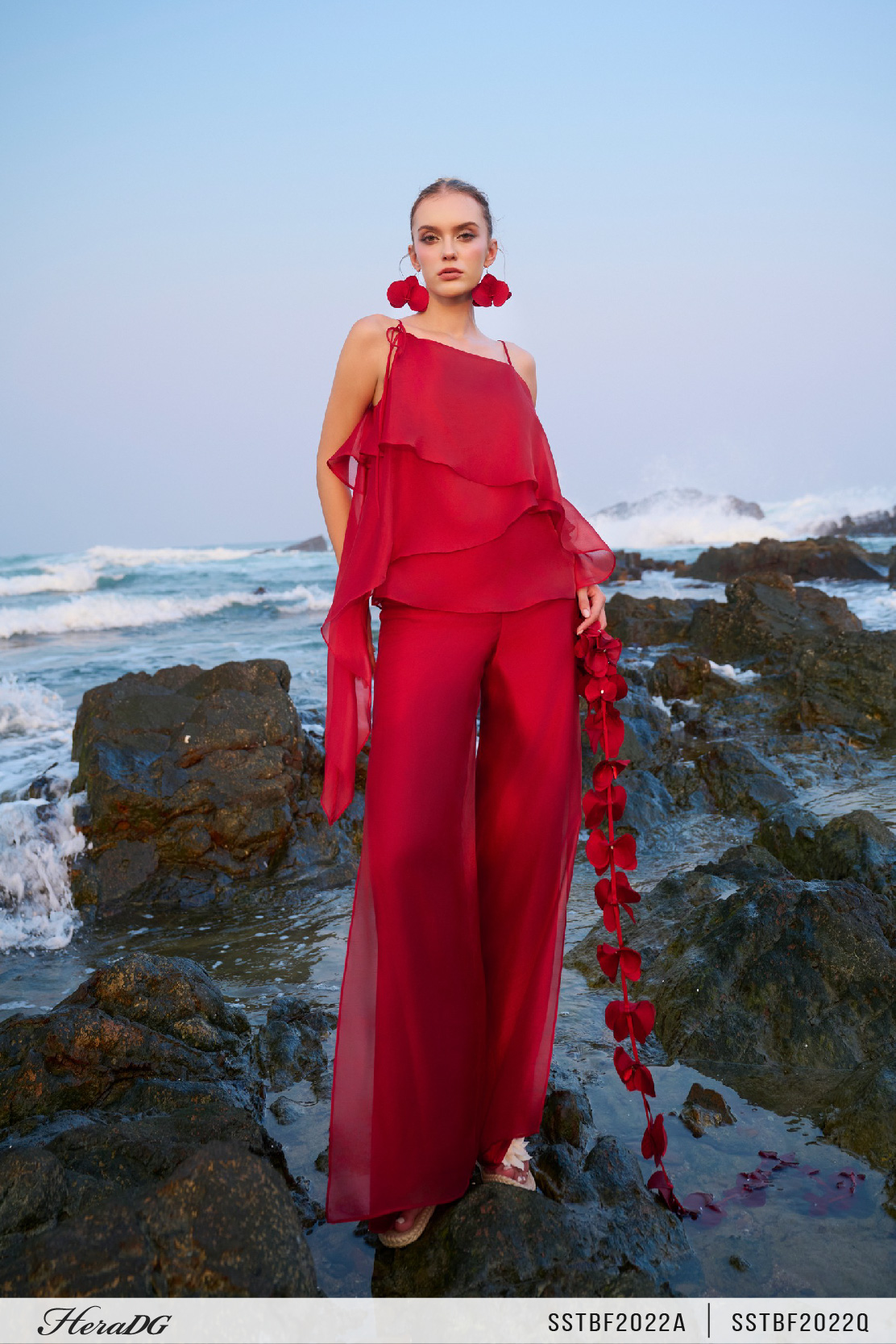 Ảnh của Quần suông 2 lớp xẻ tà